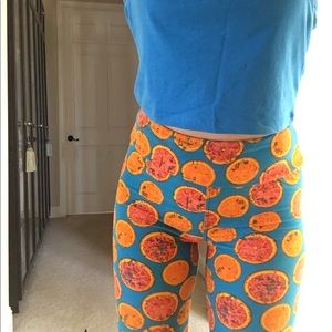 ❌SOLD❌ LulaRoe Brand Orange Print Leggings